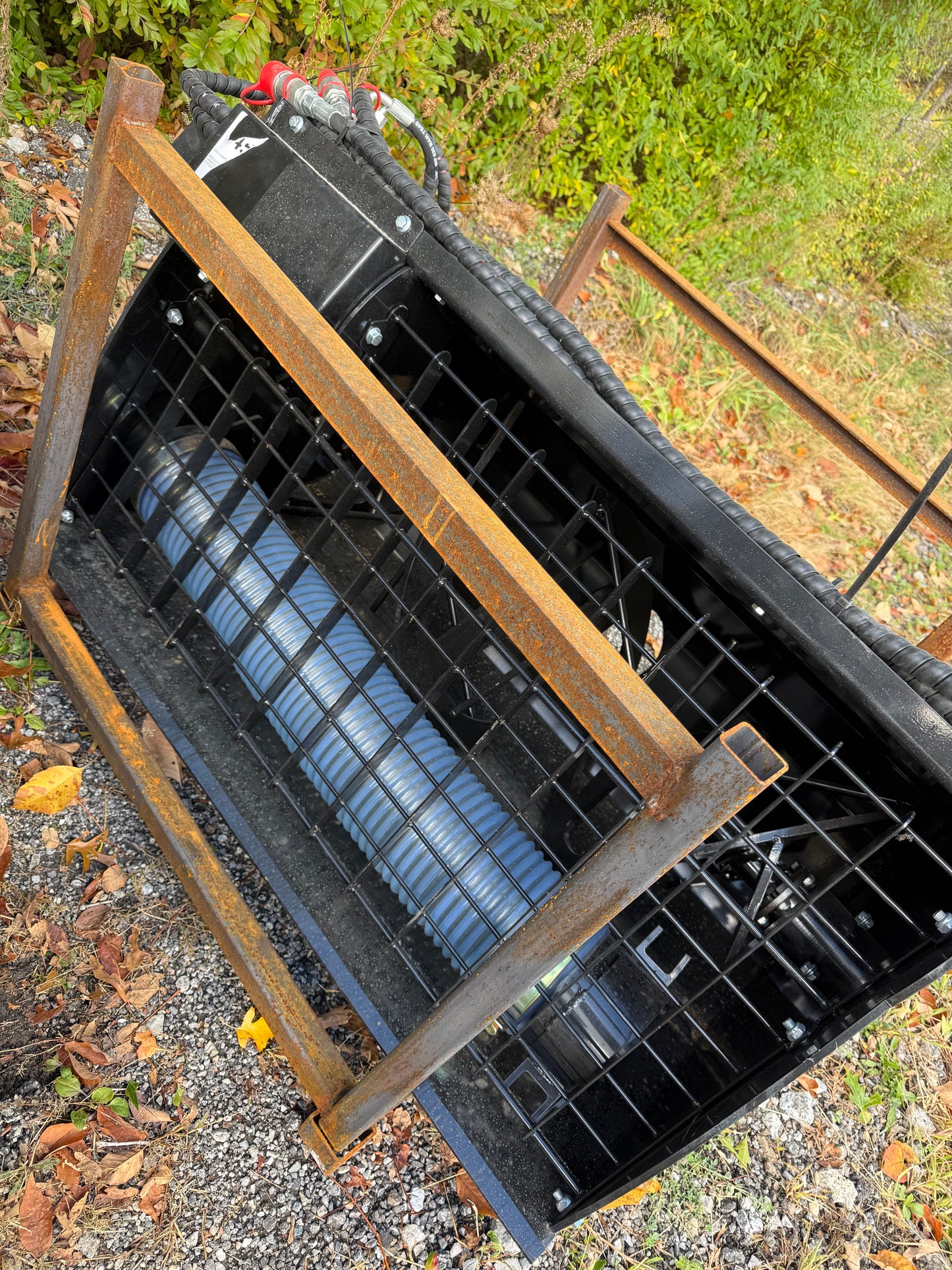 Mini skid steer 4 in 1 bucket