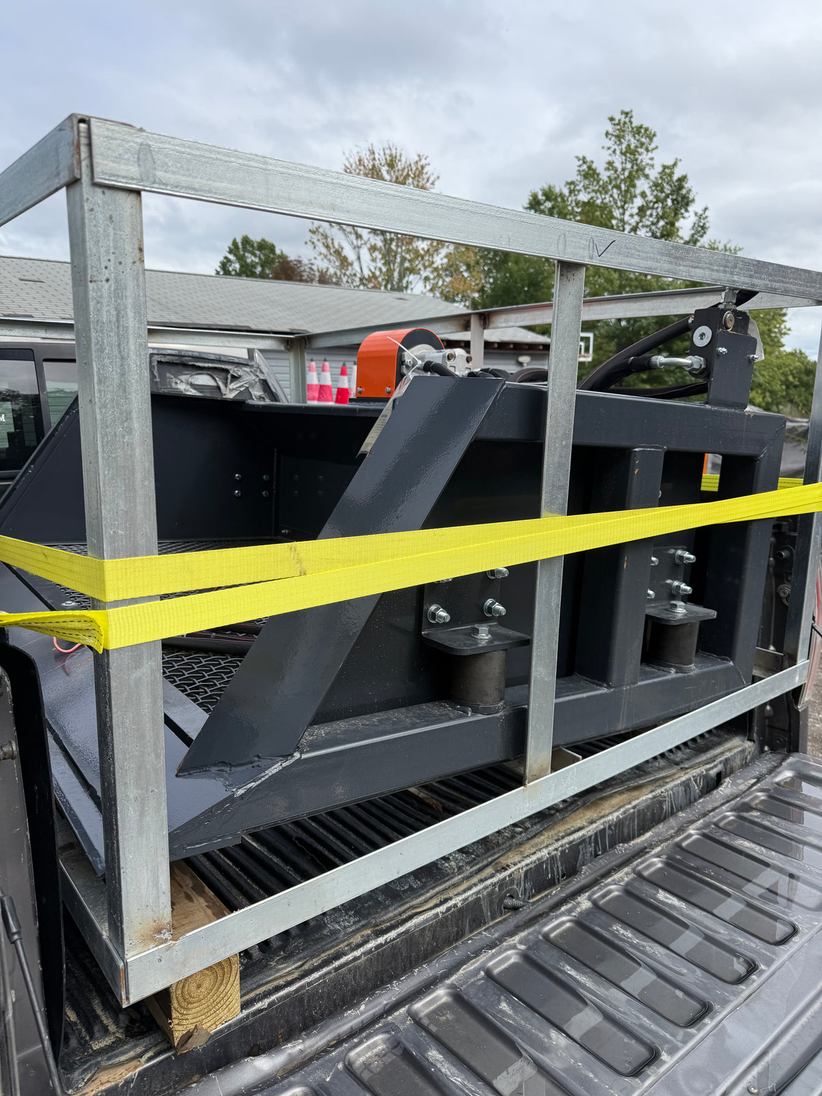 72” New Hydraulic Screening Bucket