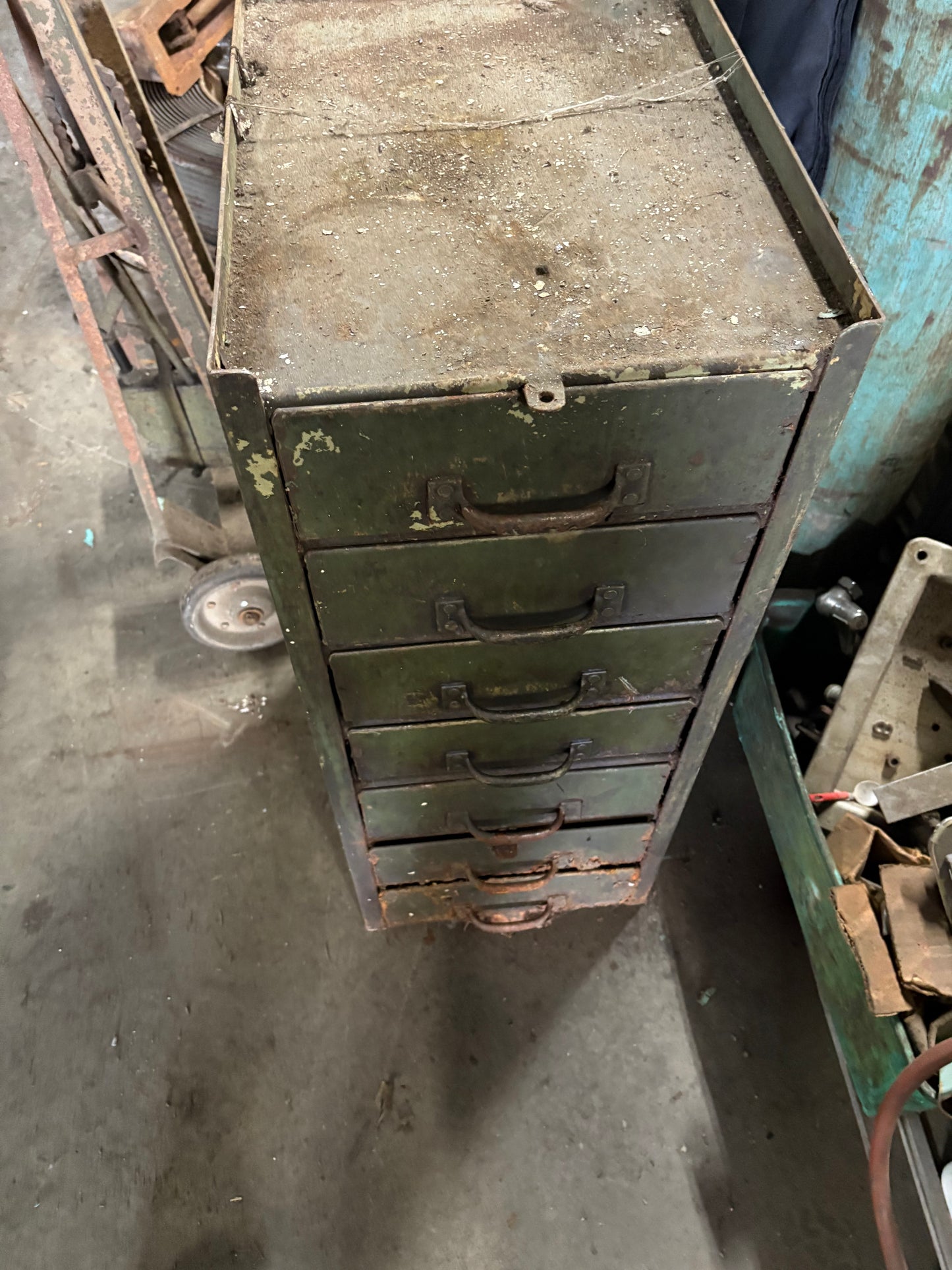7 drawer cabinet