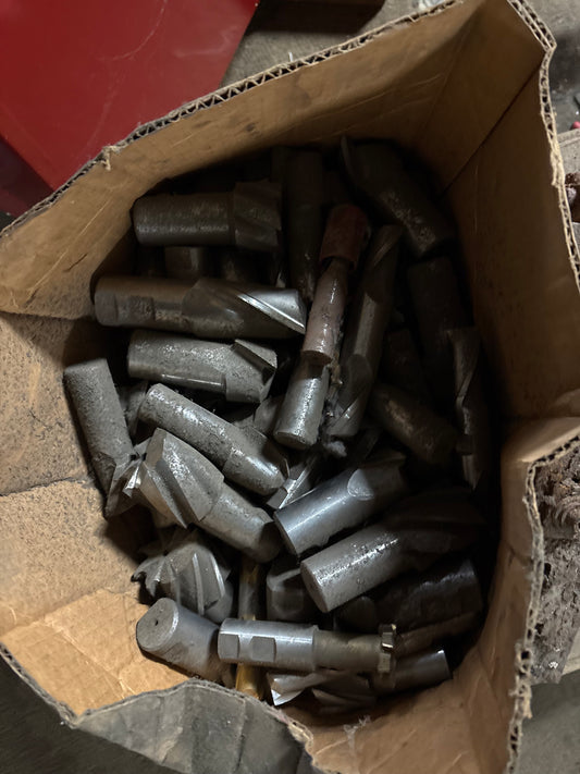 Box of large end mills