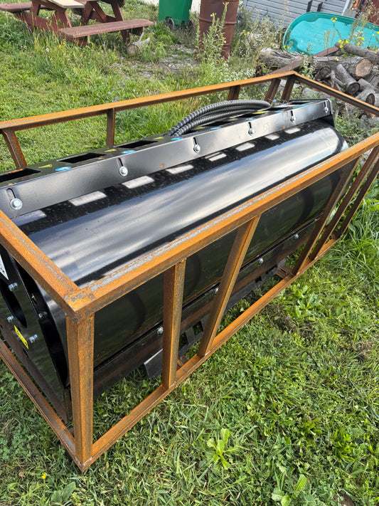 Vibratory roller