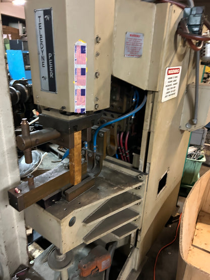 Spot welder