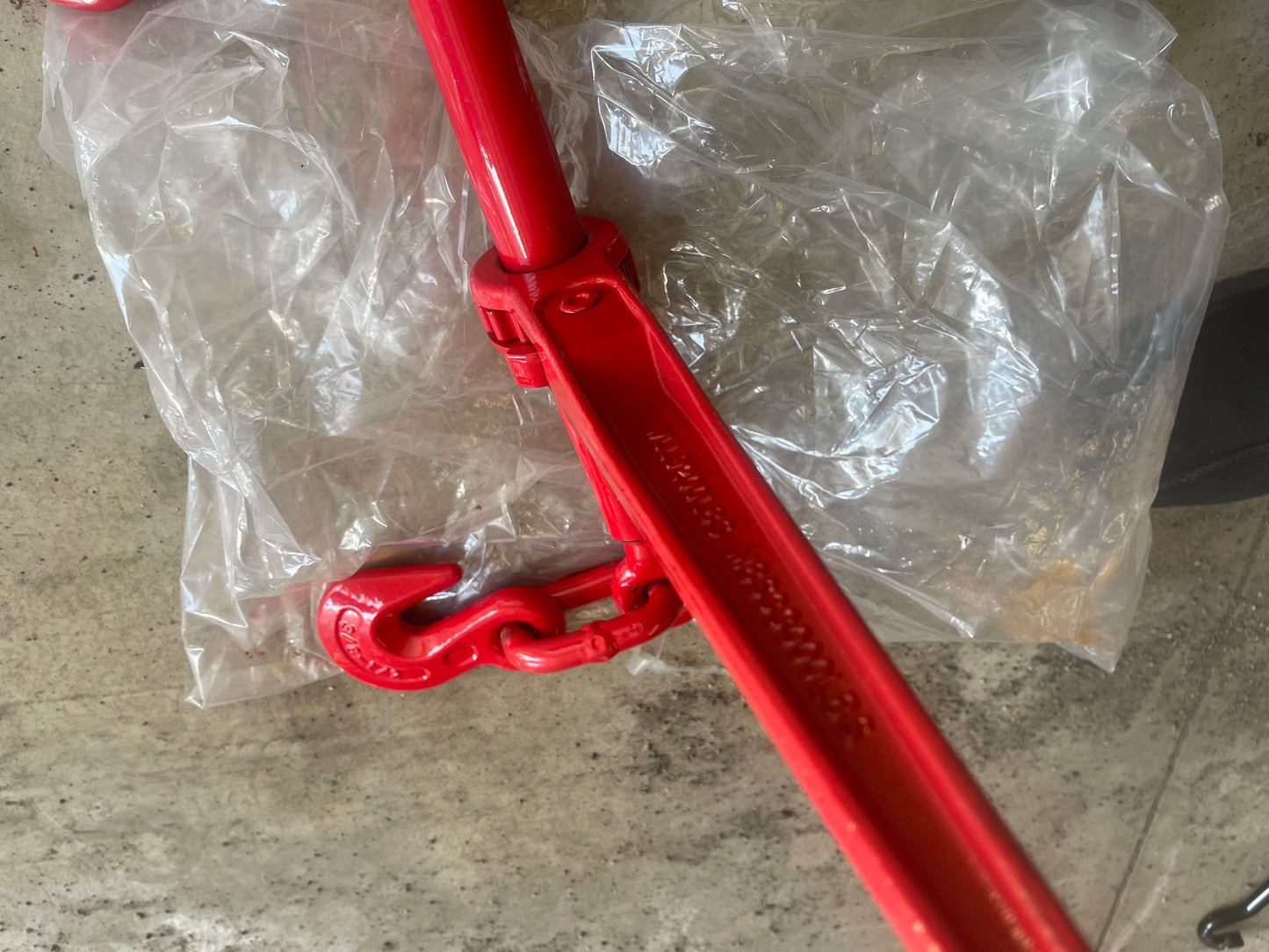 Chain binder