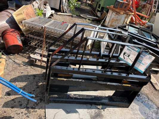 AGT Pallet Forks for Skid Steer / Tractor