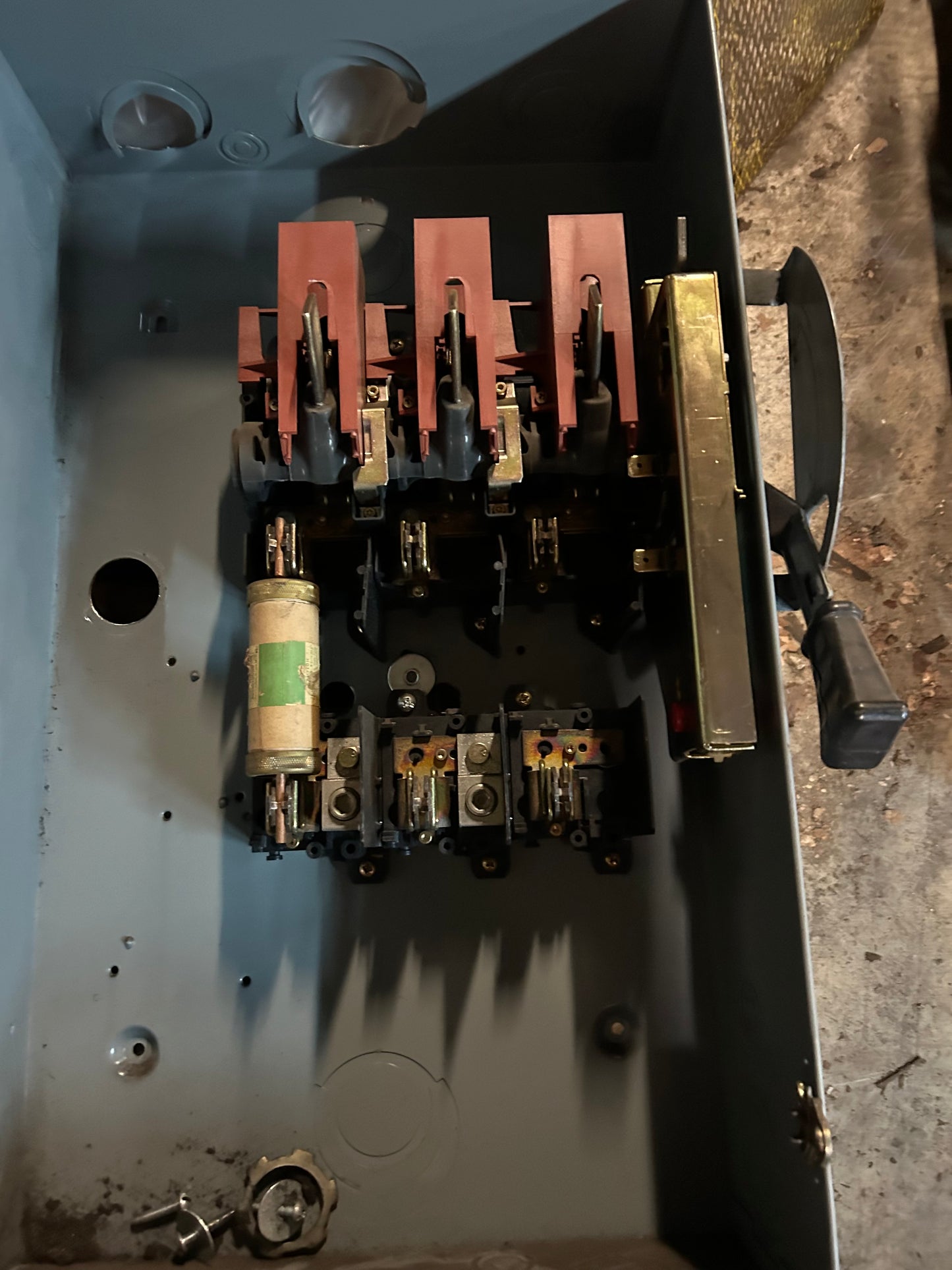 Breaker box