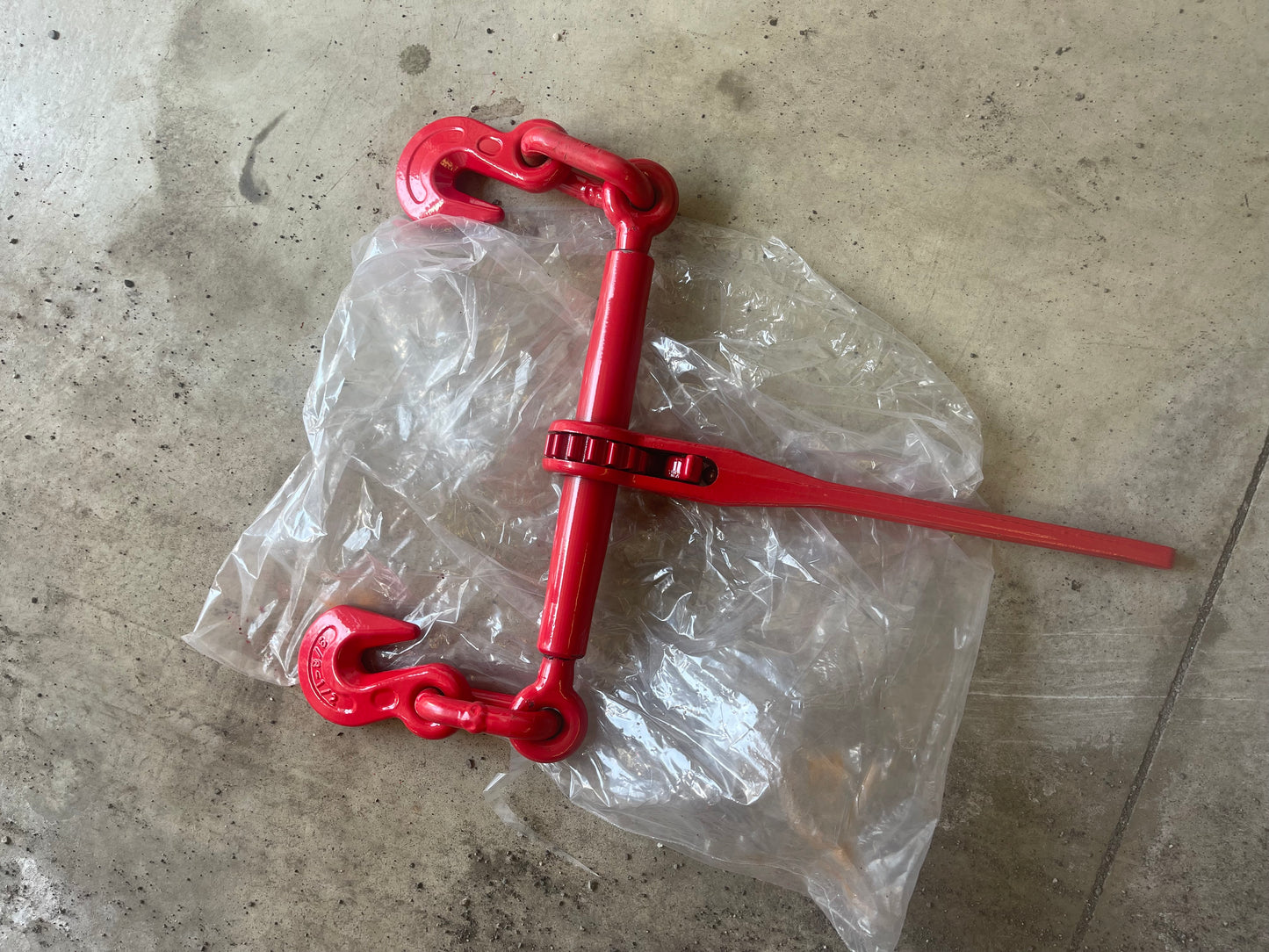 Chain binder