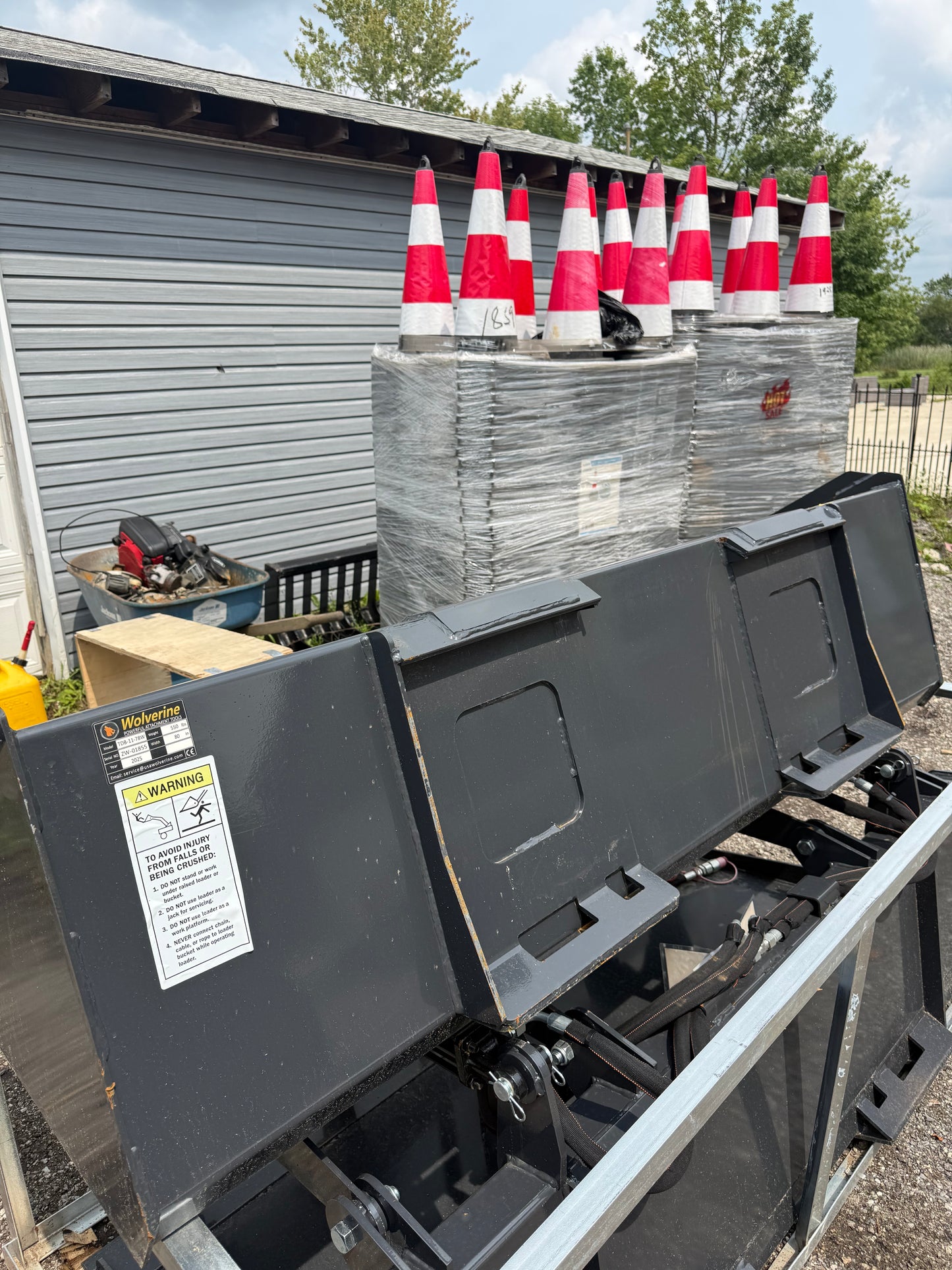 80” Wolverine Bucket for Skid Steer / Tractor