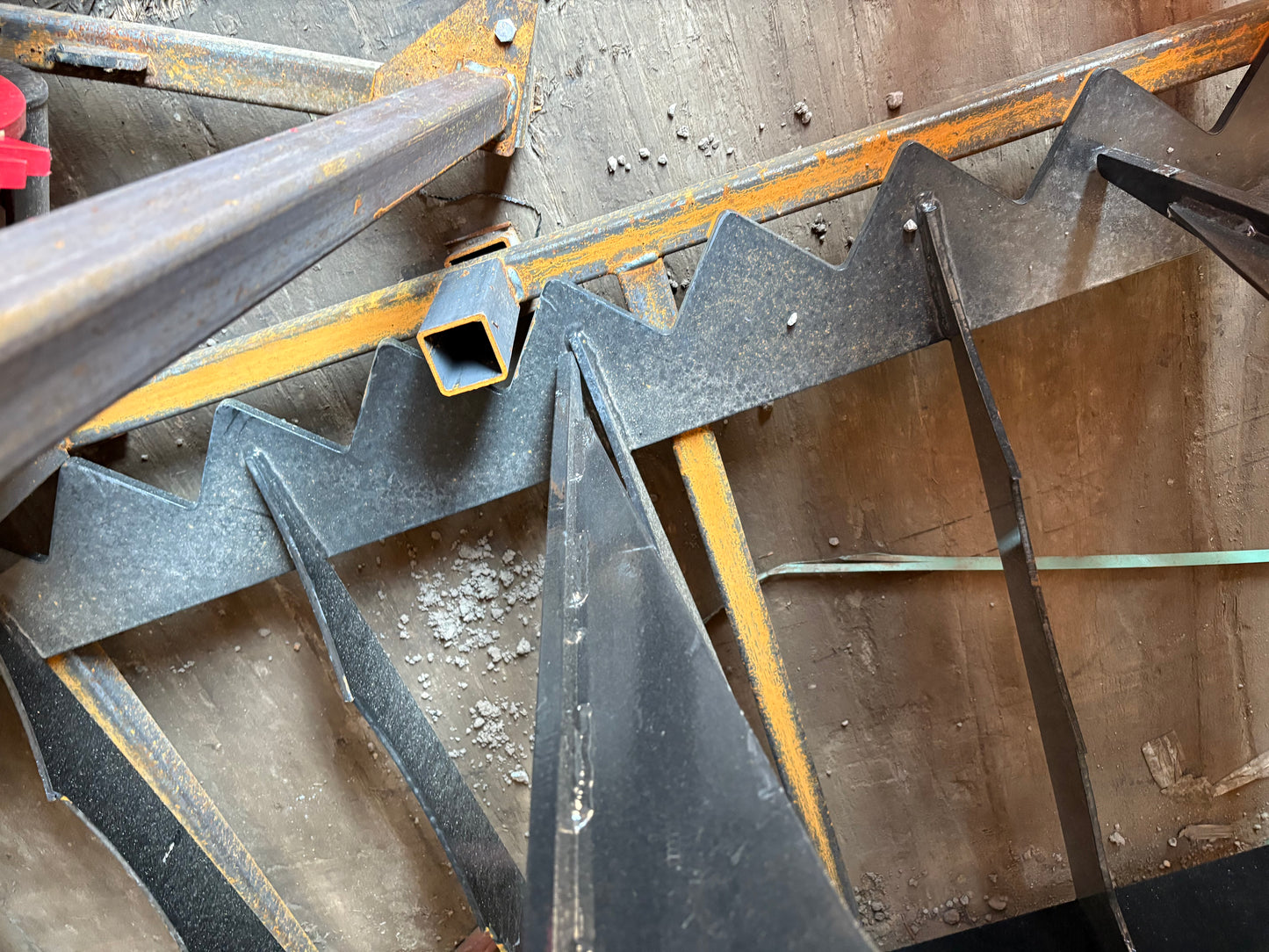 Grapple bucket