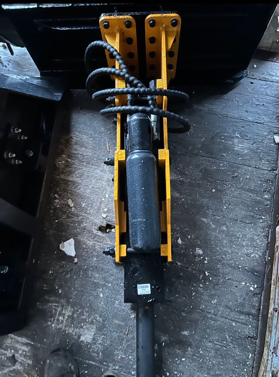 Hydraulic jackhammer for skid steer