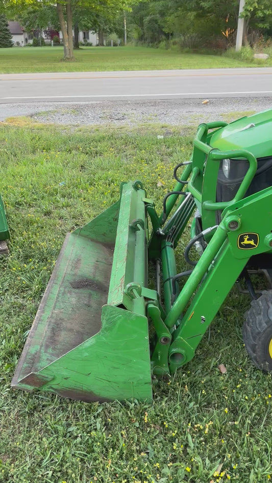 1025R John Deer 2022 Tractor